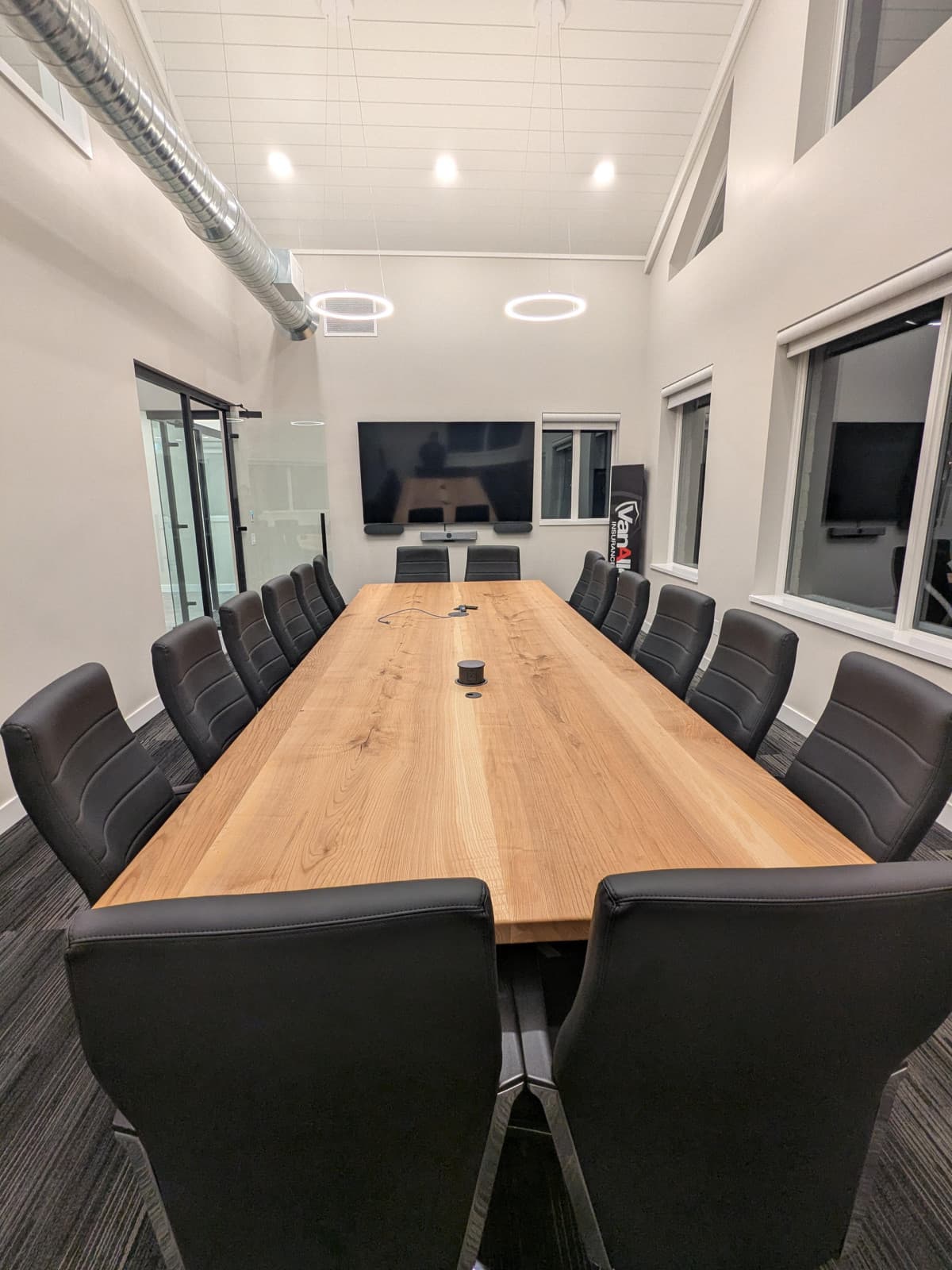 Five AV Technologies Transforming Ontario Conference Rooms for Hybrid Work