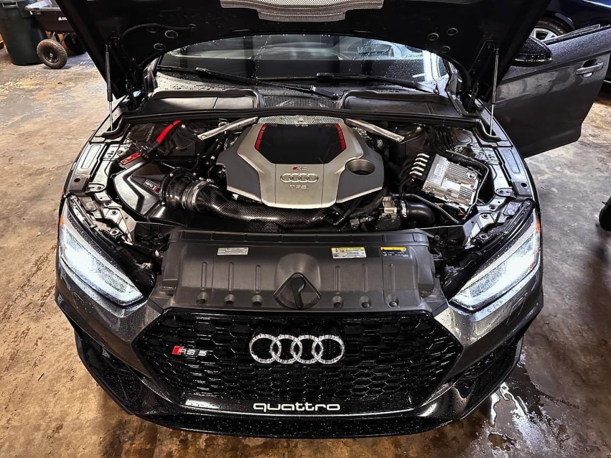 Jacksonville Auto Shop Prepares for 2025 European Vehicle Tech Revolution