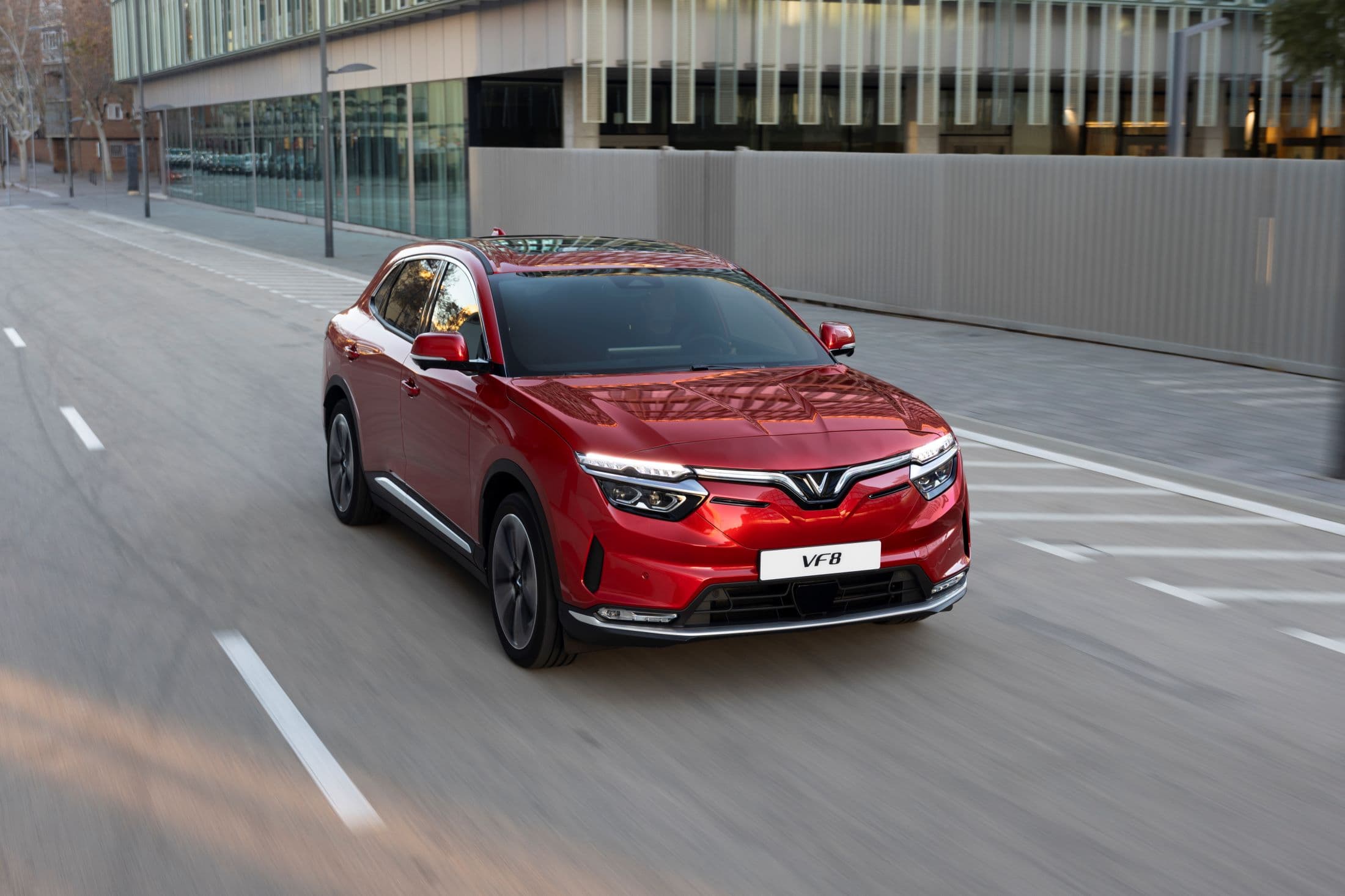 VinFast VF 8 Sets New Safety and Technology Standards in Middle East's EV Market