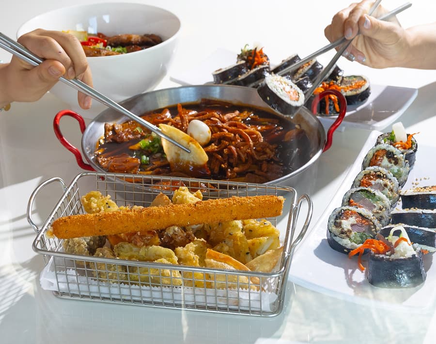 Korean Street Food Gains Popularity in the U.S., Led by Jaws TPK's Innovative Approach