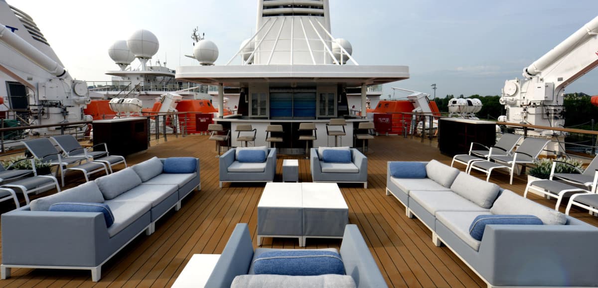 Cruise Industry Prioritizes Luxury Outdoor Furniture to Enhance Passenger Experience in 2025