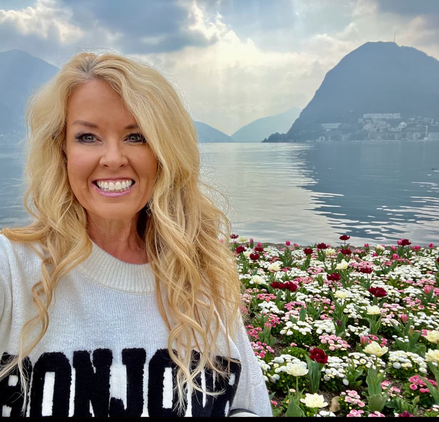 Angela Hughes Elevates Luxury Travel Experiences at 2024 Travel Leaders International Summit
