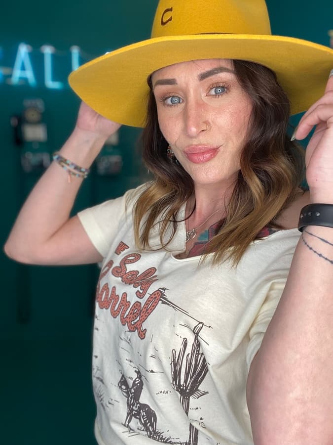 Beard Babe Opens in Benbrook, Offering Specialized Men's Grooming Services